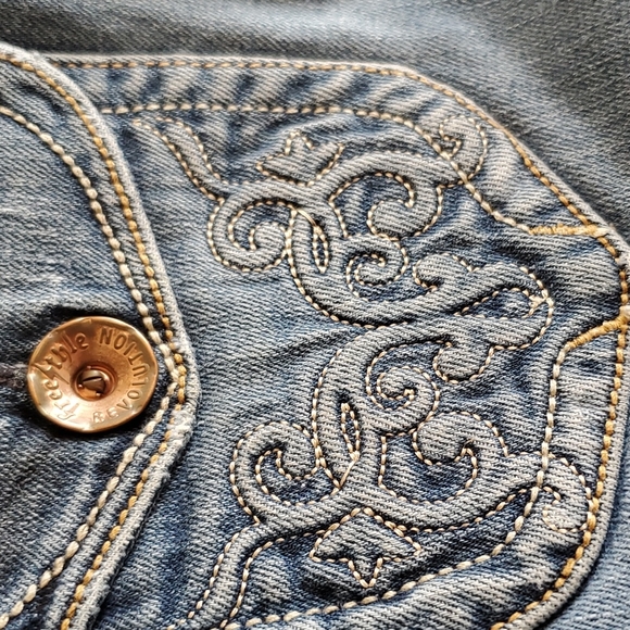 Free Style Revolution Jeans - Picture 6 of 10